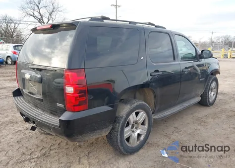 2011 Chevrolet Tahoe C1500 Lt z USA, uszkodzony, nr VIN 1GNSCBE08BR311962